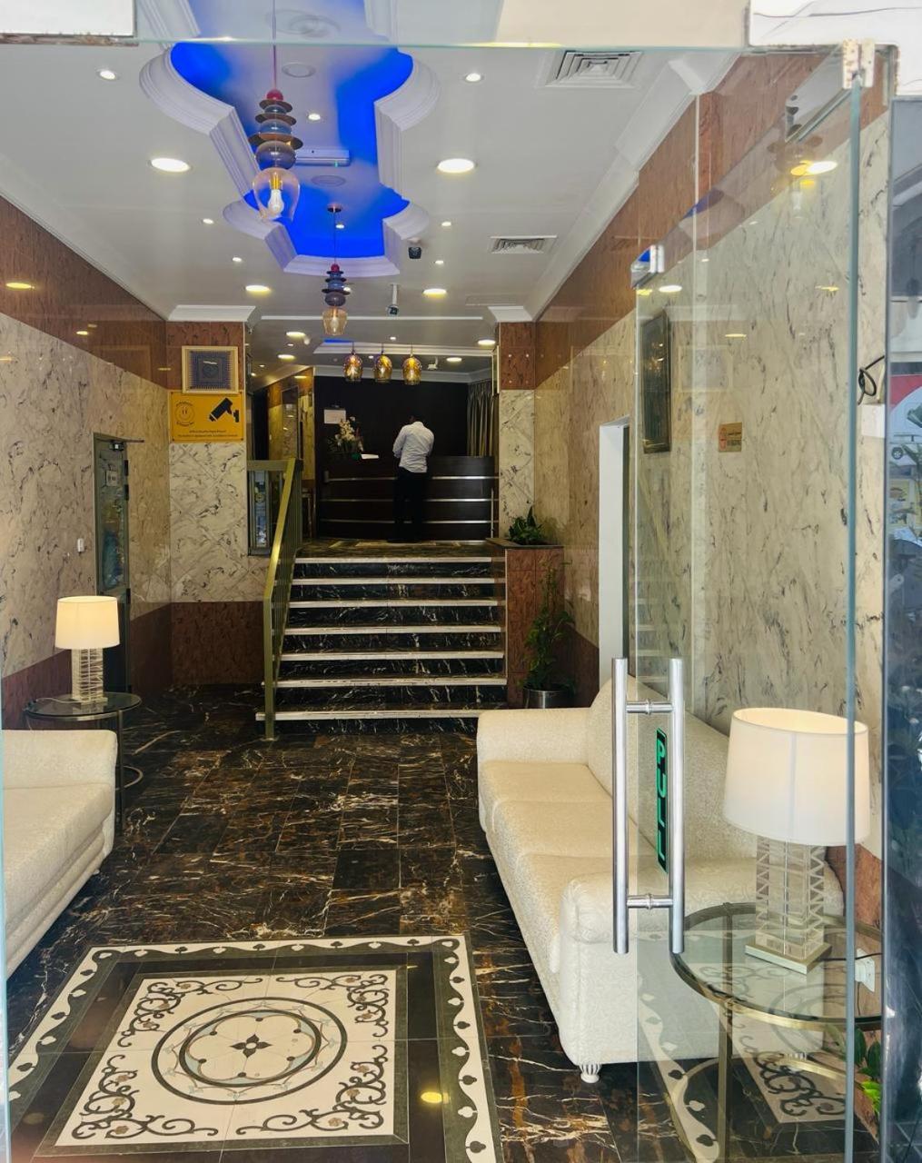 Safari Hotel Apartments Аджман Экстерьер фото